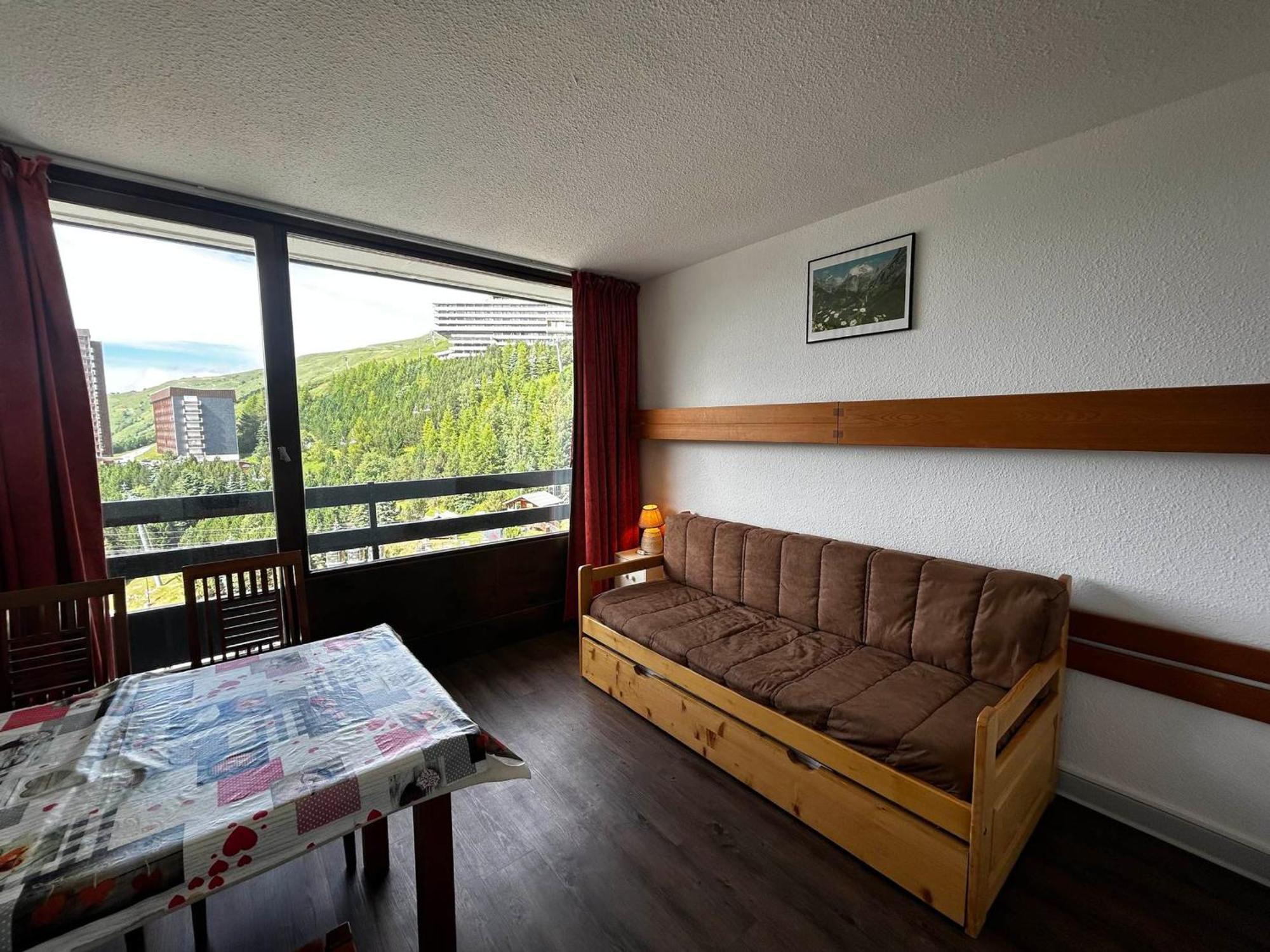 Apartment Cosy Pour 2 Pers, Centre Des Menuires, Au Pied Des Pistes - Fr-1-452-273 *